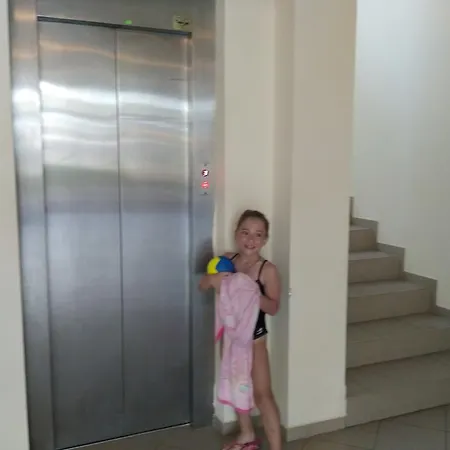 In Grand Kamelia 2 *
